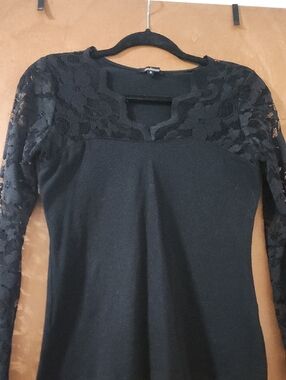 Ambiance Stretchy Black Lace-Sleeve Women's Blouse Size Medium